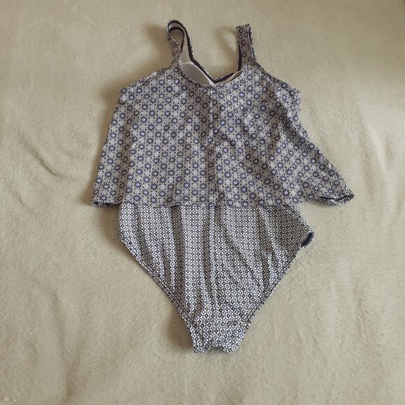 Lands' End Women's S Geo Print Chlorine Resistant Fauxkini One Piece Swimsuit - Picture 8 of 11